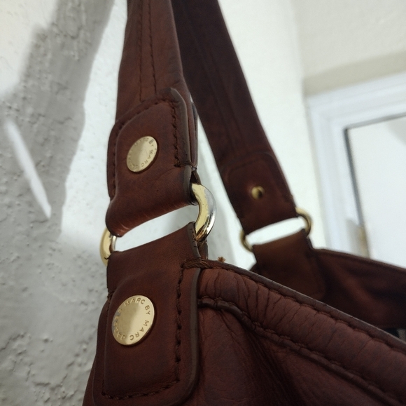 Marc by Marc Jacobs Totally Turnlock Faridah Hobo Bag - Picture 7 of 12